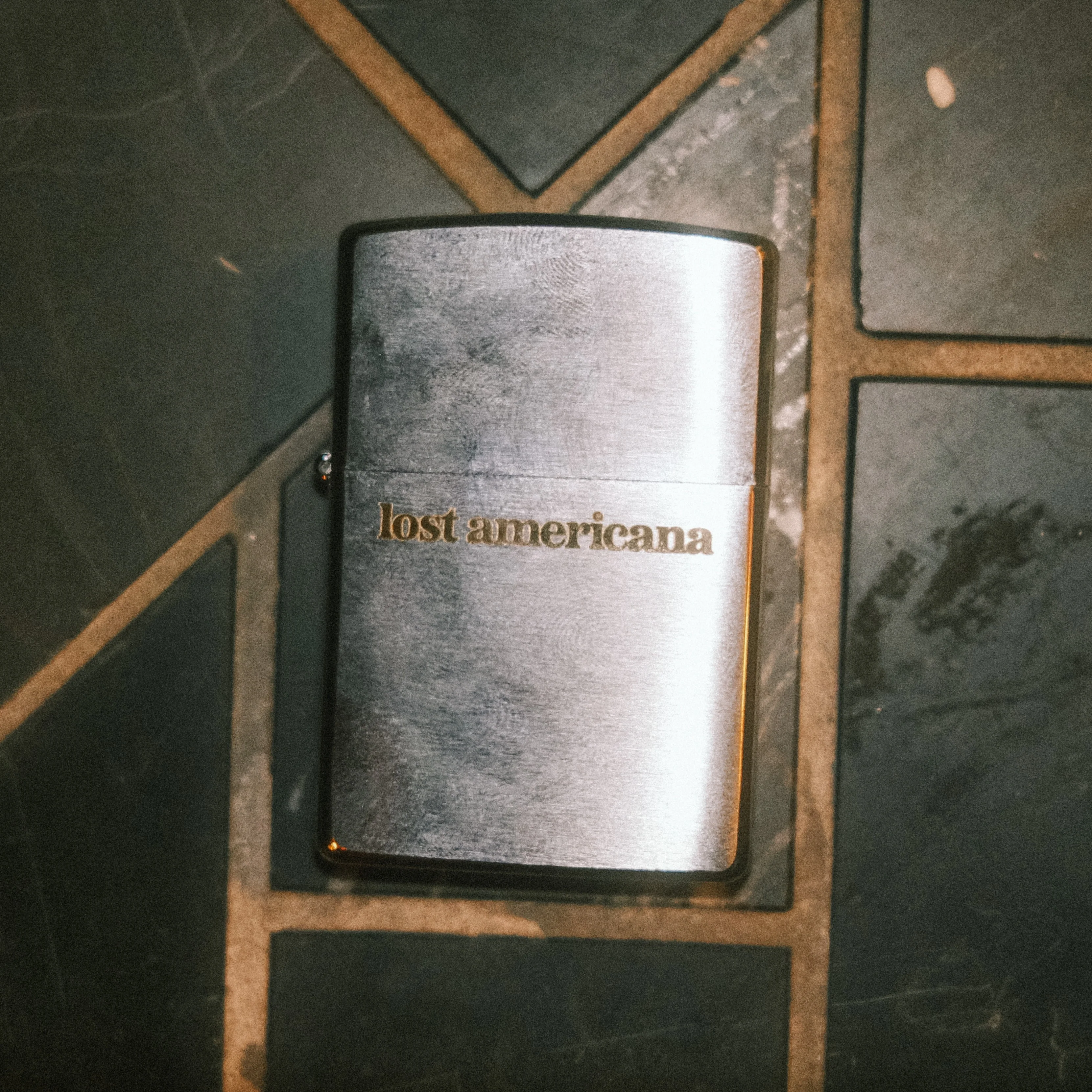 lost americana lighter - Image 2